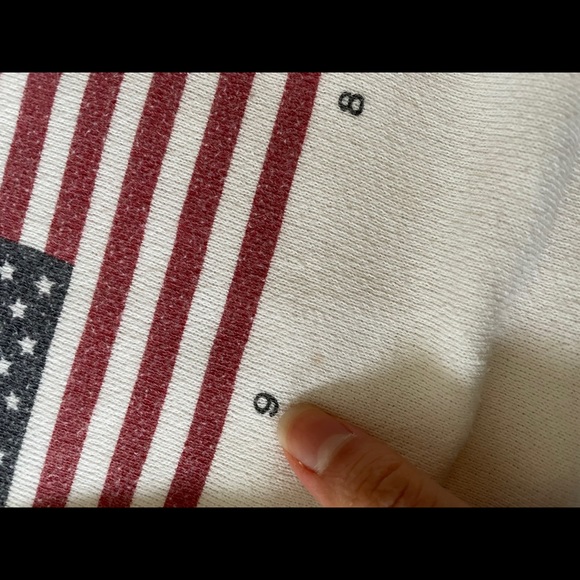 ⚡️RARE Brandy Melville Sweatshirt⚡️ - Picture 4 of 4